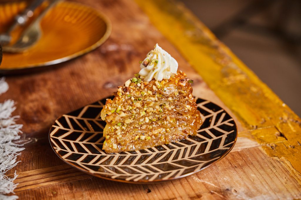 Baklava-torta – a közel-keleti édesség torta formában is hódít